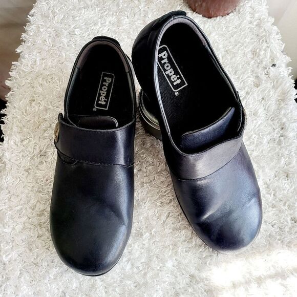 Propet like new super comfy clogs - Picture 4 of 9